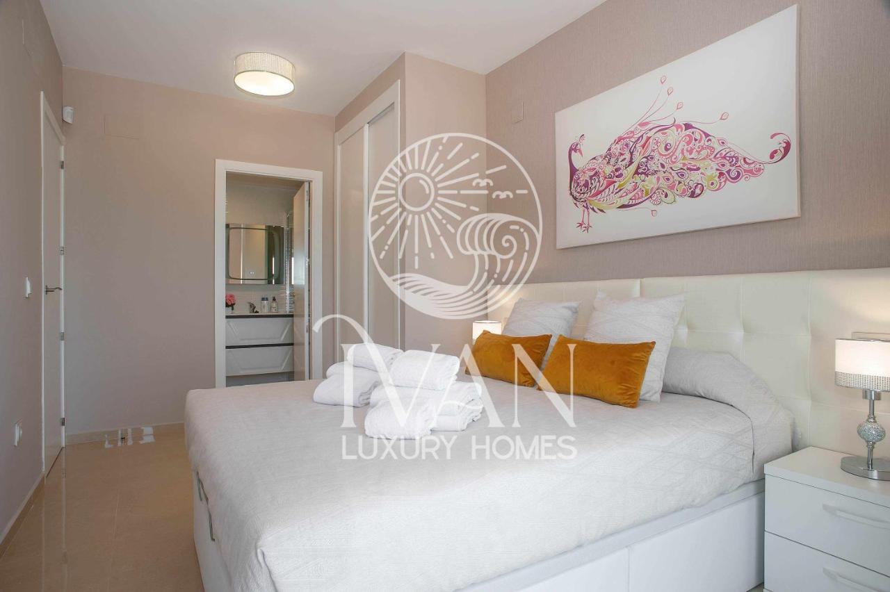 Casa Lucero Ivan Luxury Homes 6ªpta Sur 1ªlinea オロペサ・デル・マール エクステリア 写真
