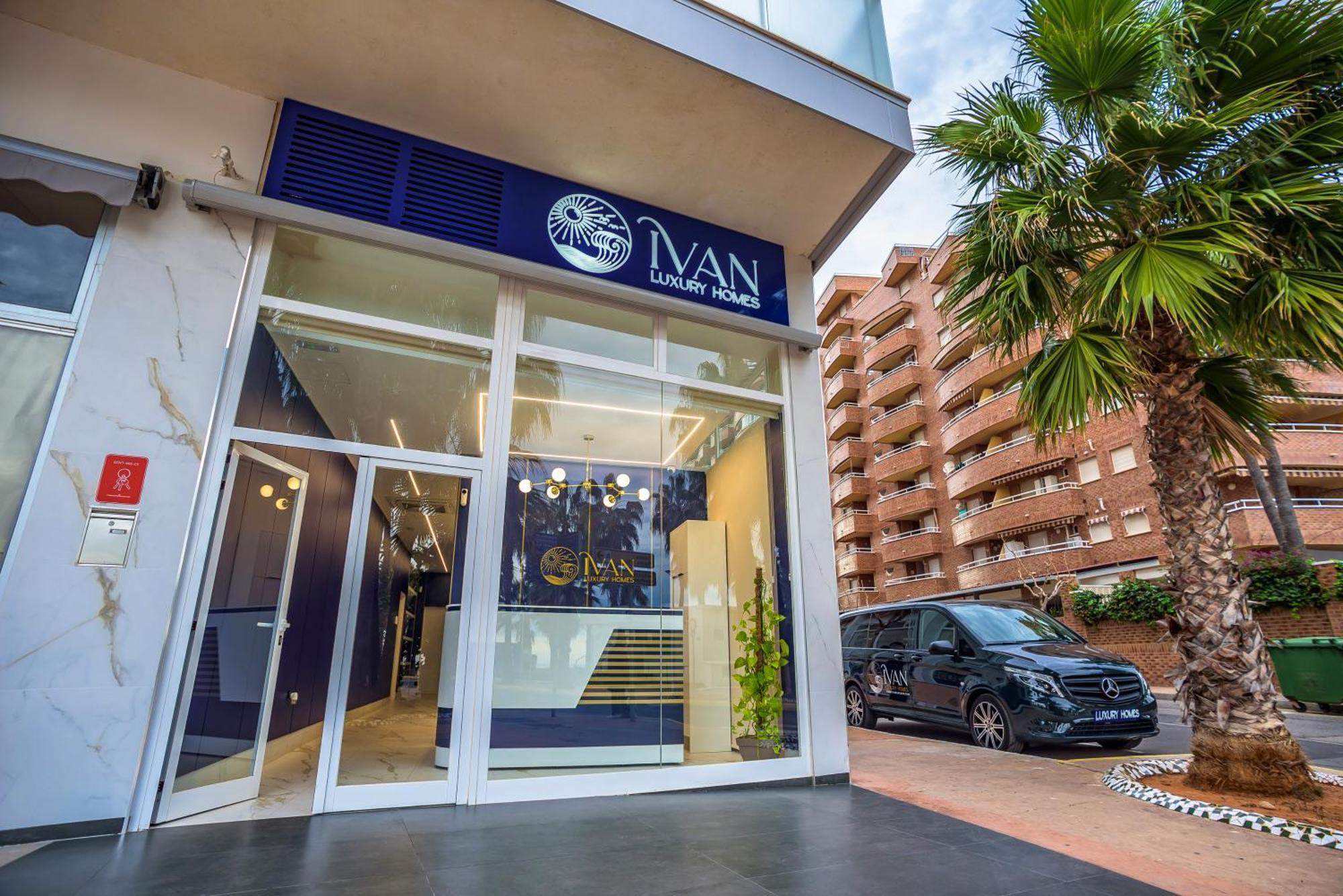 Casa Lucero Ivan Luxury Homes 6ªpta Sur 1ªlinea オロペサ・デル・マール エクステリア 写真